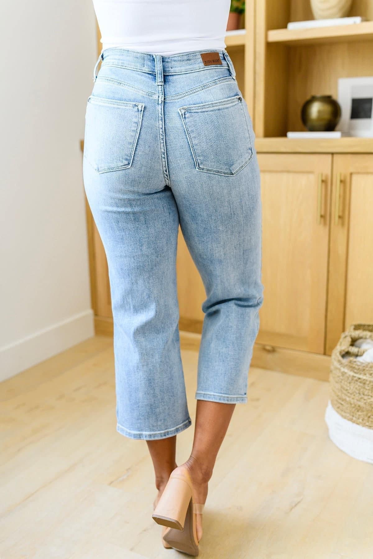 Mandy High Rise Vintage Wide Leg Crop Jeans - Size 1